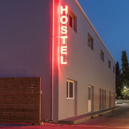 Local Hostel & Suites Potamos  Exterior photo