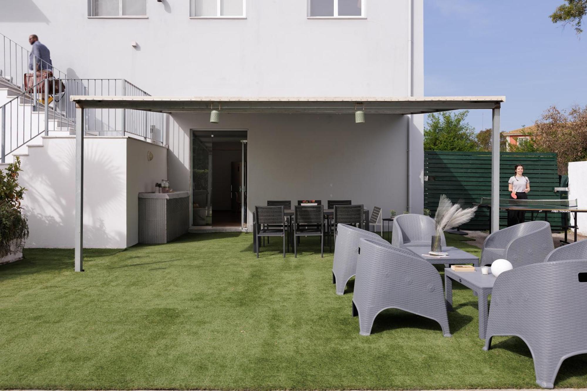 Local Hostel & Suites Potamos  Exterior photo