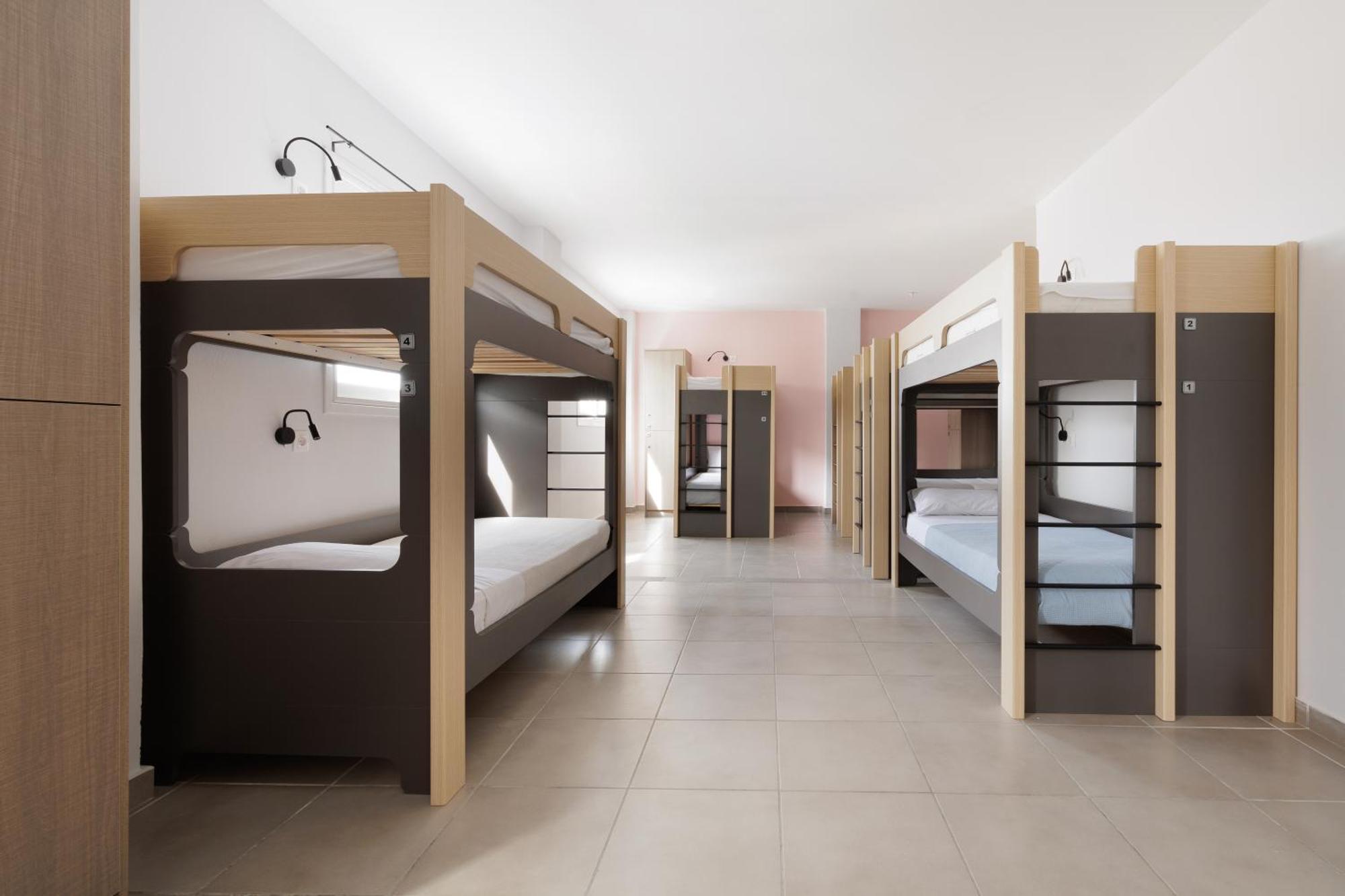 Local Hostel & Suites Potamos  Exterior photo